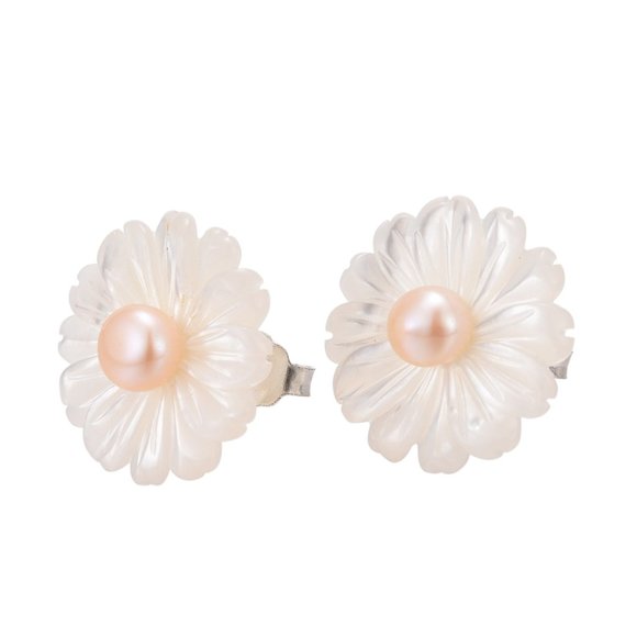 NWOT- Shell and Natural Pearl with 925 sterling silver flower daisy stud earring - Picture 2 of 5